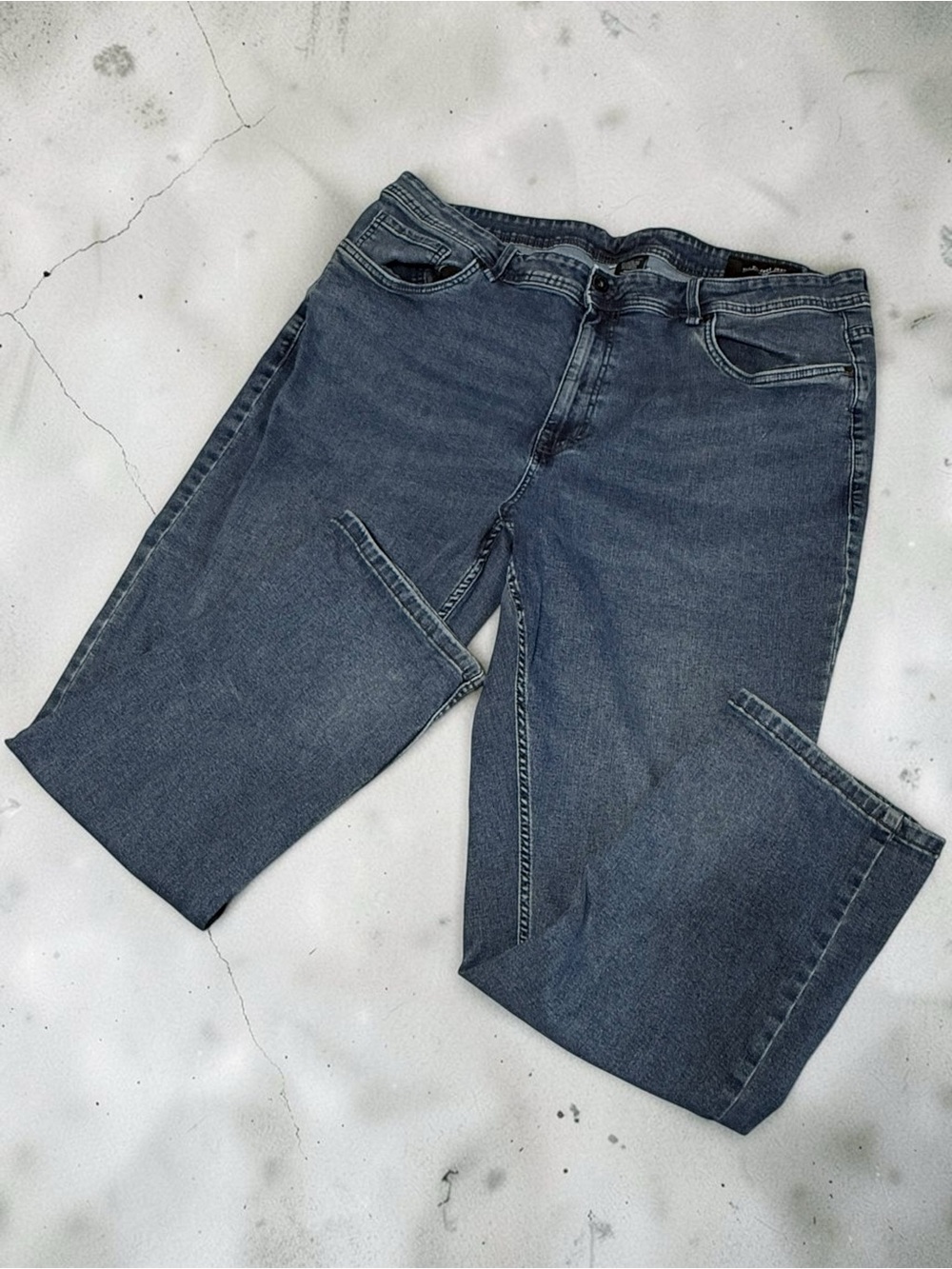 The Perfect Jean NYC Athletic fit 42 x 30